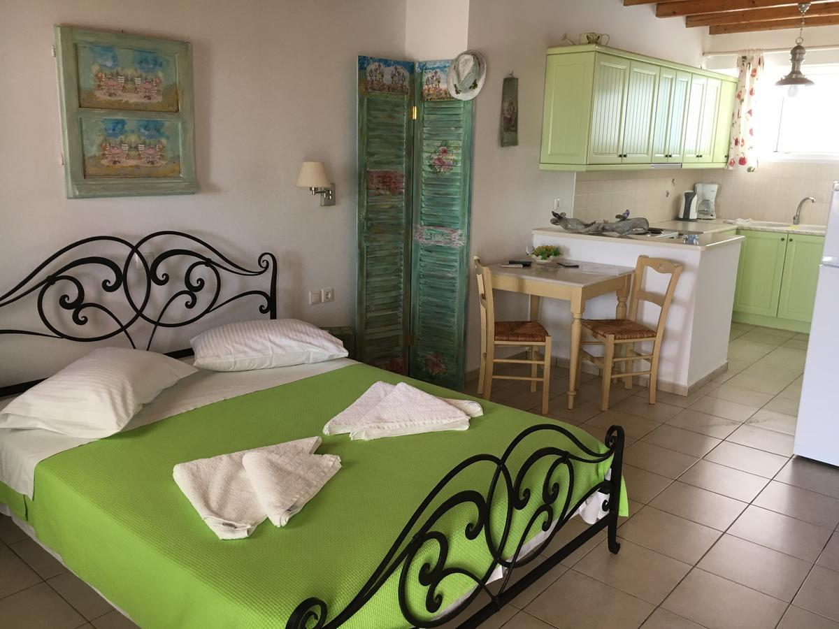 Ergina Summer Resort Antiparos ภายนอก รูปภาพ