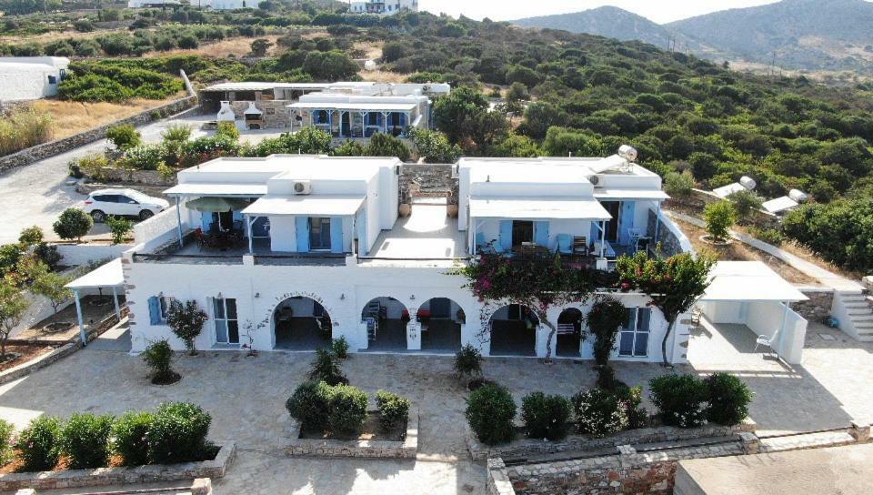 Ergina Summer Resort Antiparos ภายนอก รูปภาพ